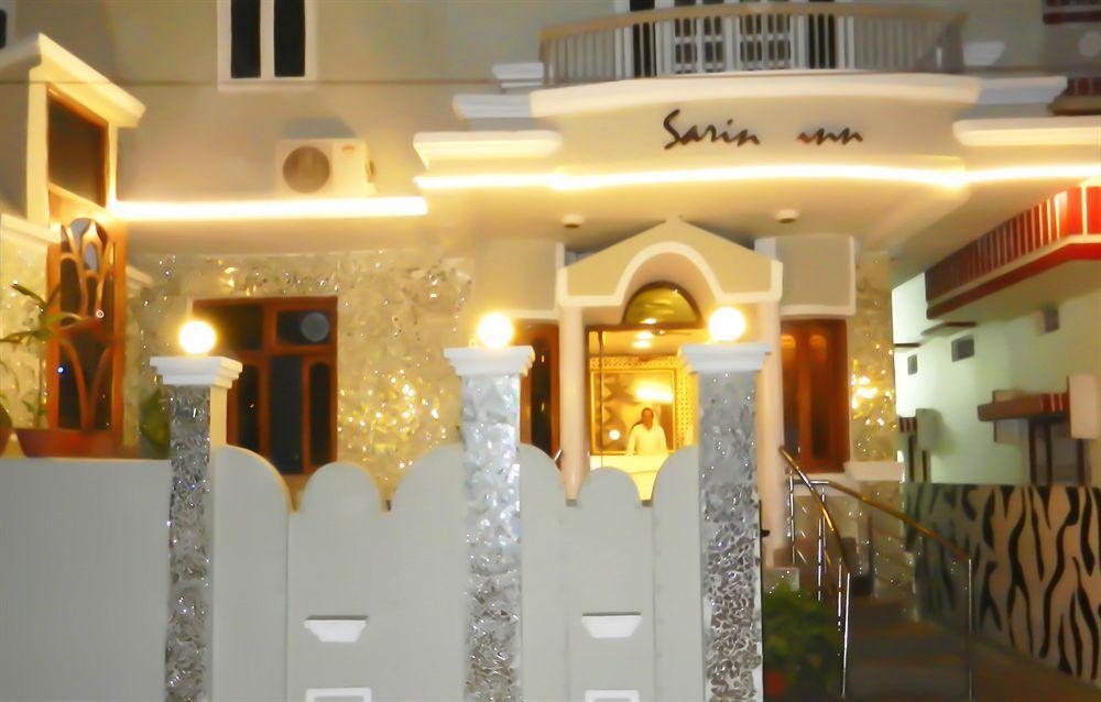 Fabhotel Prime Sarin Inn Heritage Варанаси Экстерьер фото