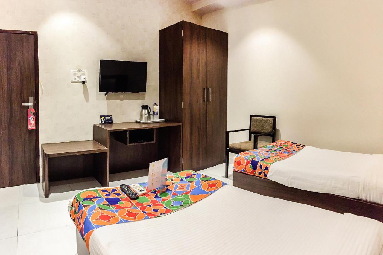 Fabhotel Prime Sarin Inn Heritage Варанаси Экстерьер фото